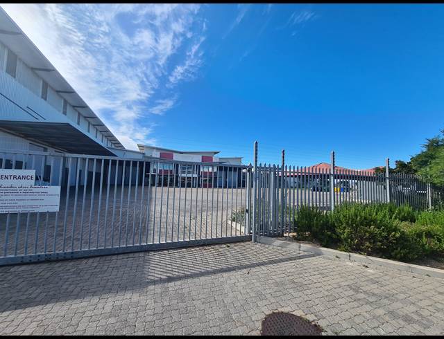 4,209M² WAREHOUSE TO LET IN AIRPORT INDUSTRIA