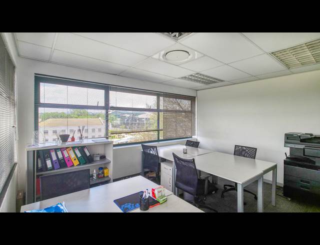 67.30M² CO-WORKING SPACE TO LET IN RIVONIA