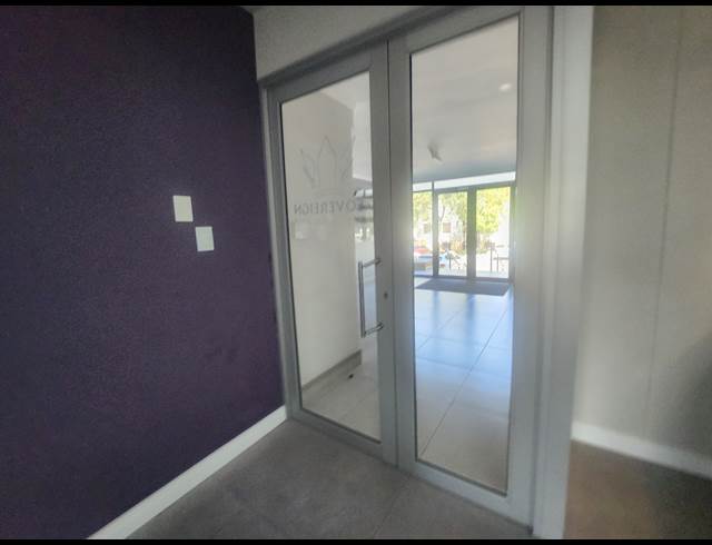 219M² OFFICE TO LET IN VORNA VALLEY
