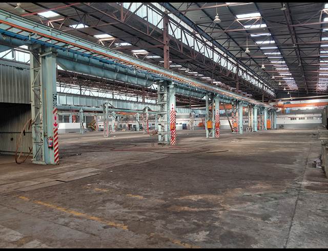 12,000M² FACTORY TO LET IN CLAYVILLE