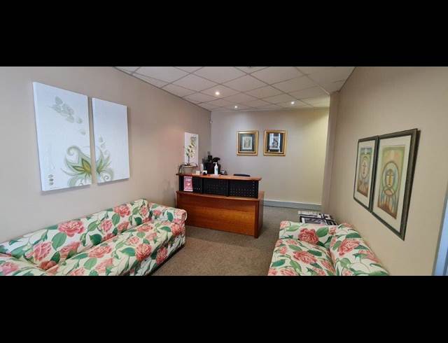278M² OFFICE TO LET IN IZINGA