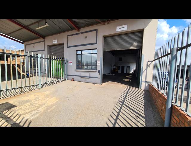 170M² FACTORY TO LET IN ANDERBOLT