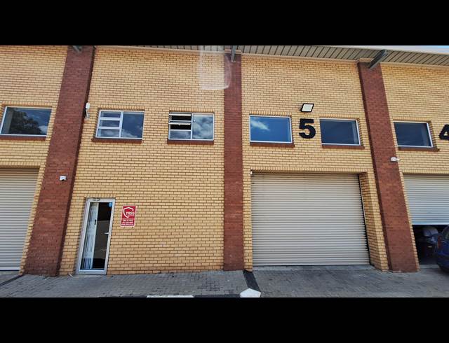 300M² WAREHOUSE TO LET IN KYA SANDS