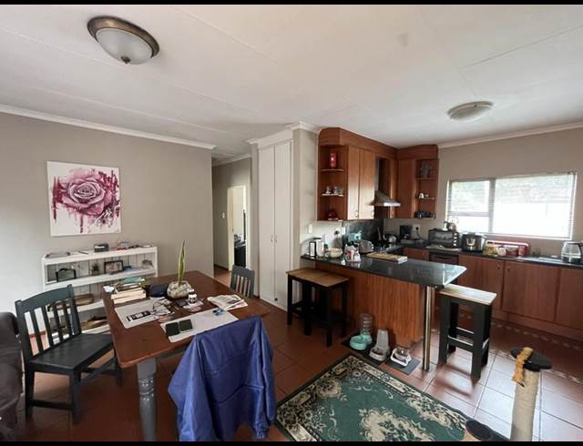 3 BEDROOM PROPERTY TO RENT IN GLEN MARAIS