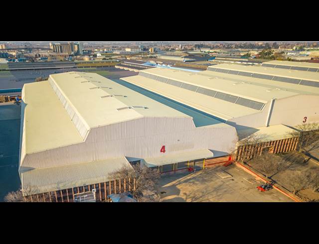 7,242M² WAREHOUSE TO LET IN ALRODE