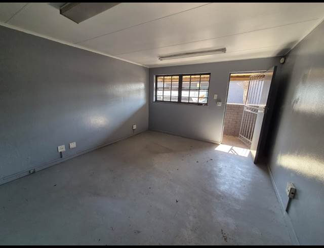 147M² WAREHOUSE TO LET IN WADEVILLE