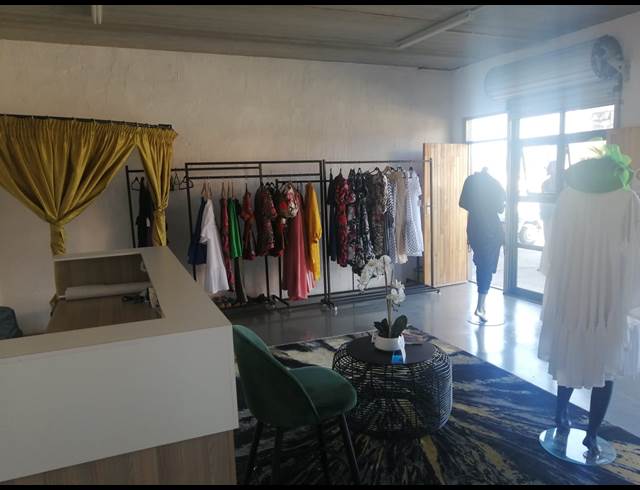 15M² BUSINESS CENTRE TO LET IN PRESIDENT PARK