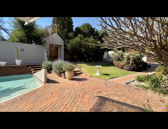4 BEDROOM HOUSE TO LET IN PARKMORE