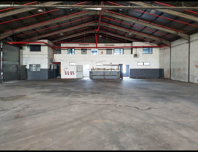 8,070M² WAREHOUSE TO LET IN PROSPECTON INDUSTRIAL