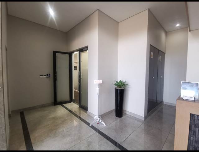 48M² OFFICE TO LET IN RYNFIELD