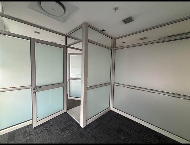 7,143M² BUSINESS CENTRE TO LET IN GOODWOOD CENTRAL