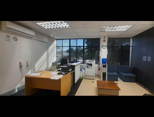 500M² OFFICE TO LET IN PINETOWN CENTRAL