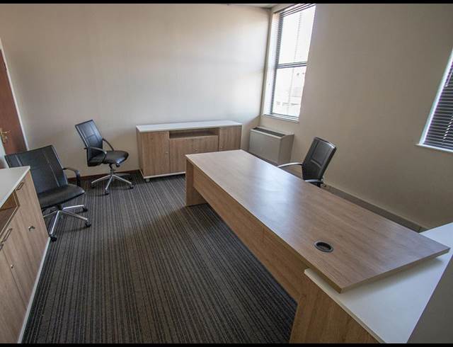 1,569M² OFFICE TO LET IN RANDJESPARK