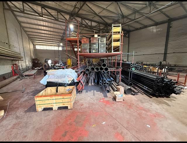 504M² WAREHOUSE TO LET IN ATLANTIC HILLS