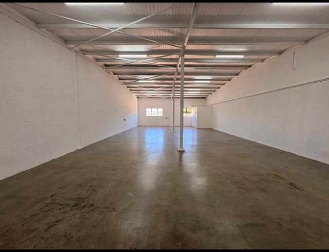 200M² WAREHOUSE TO LET IN MALMESBURY INDUSTRIA