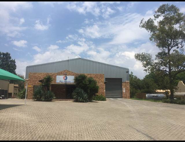 900M² WAREHOUSE TO LET IN ANDERBOLT