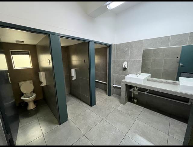 695M² OFFICE TO LET IN CAPE TOWN CITY CENTRE