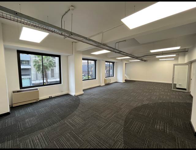 695M² OFFICE TO LET IN CAPE TOWN CITY CENTRE