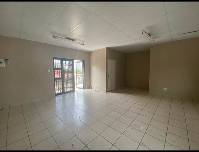 70M² OFFICE TO LET IN FRANSVILLE