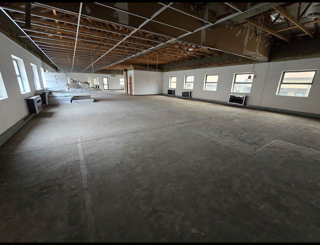4,395M² OFFICE TO LET IN BEDFORDVIEW