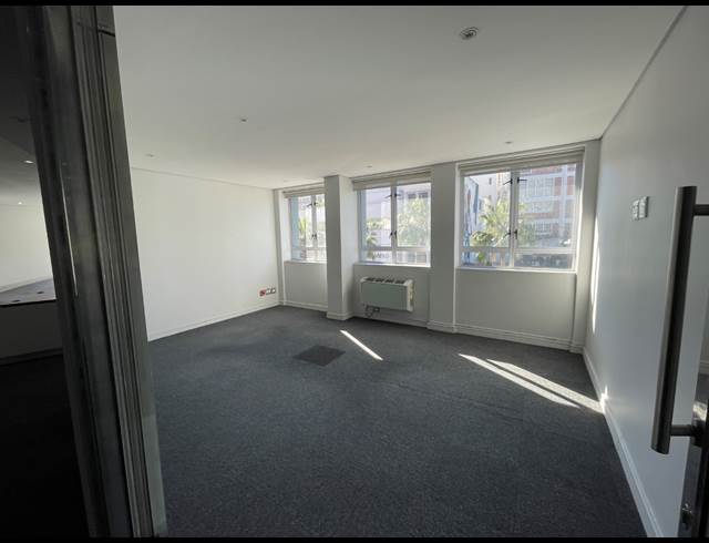600M² OFFICE TO LET IN CAPE TOWN CITY CENTRE