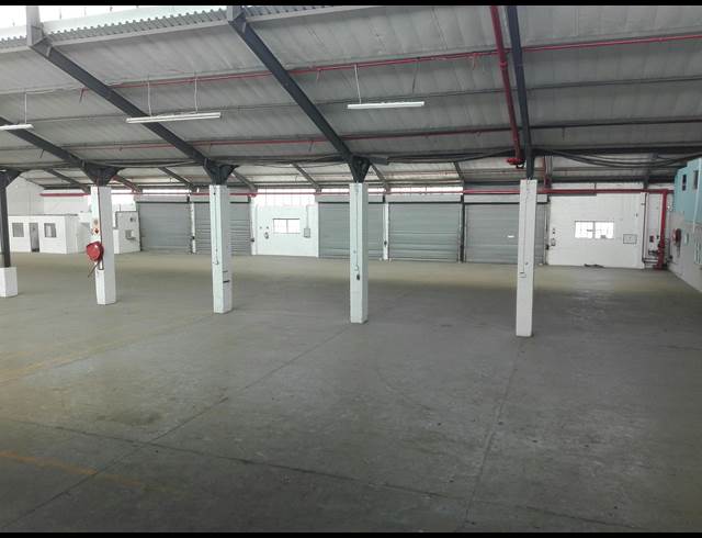 1,855M² FACTORY TO LET IN EPPING INDUSTRIAL