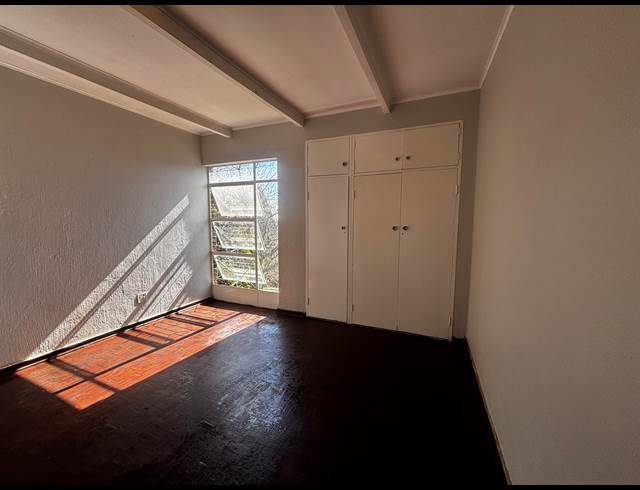 2 BEDROOM APARTMENT TO LET IN WENDYWOOD
