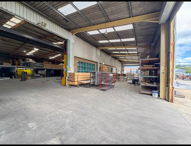 2,363M² WAREHOUSE TO LET IN WESTMEAD