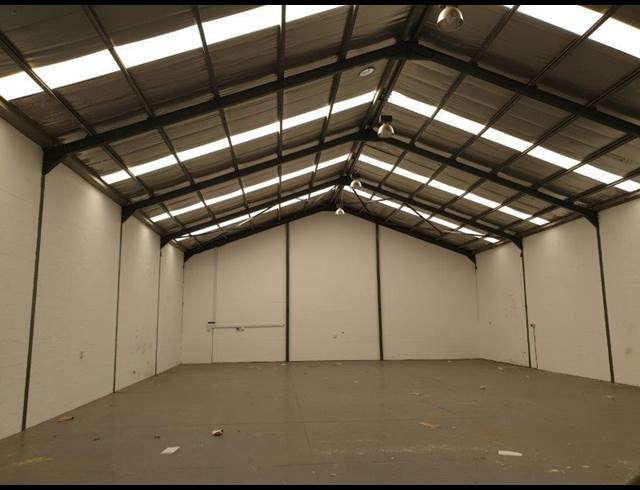 565M² WAREHOUSE TO LET IN KILLARNEY GARDENS