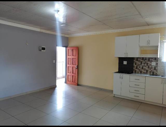 1 bed property to rent in WINCHESTER HILLS