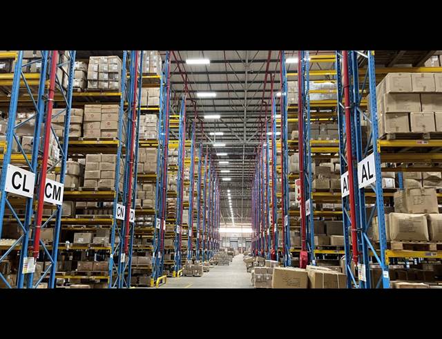 7,416M² WAREHOUSE TO LET IN PROSPECTON INDUSTRIAL