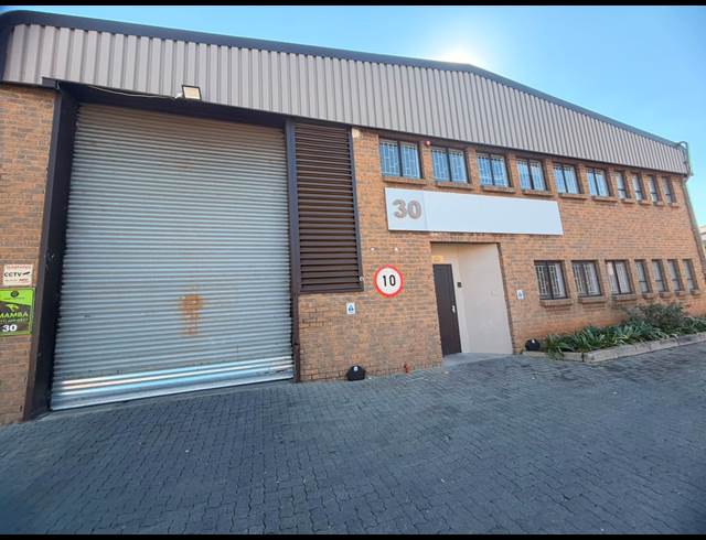 418M² WAREHOUSE TO LET IN MEADOWDALE