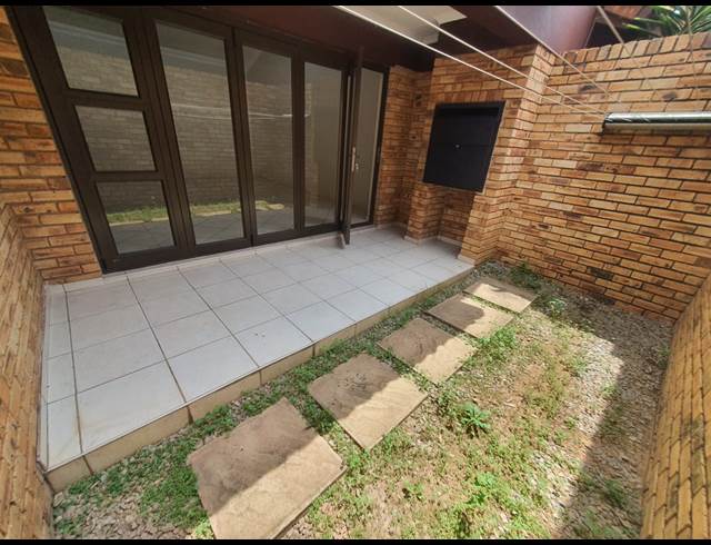 3 BEDROOM PROPERTY TO RENT IN GLEN MARAIS