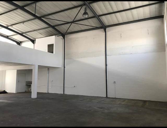 235M² FACTORY TO LET IN ELSIES RIVER INDUSTRIAL