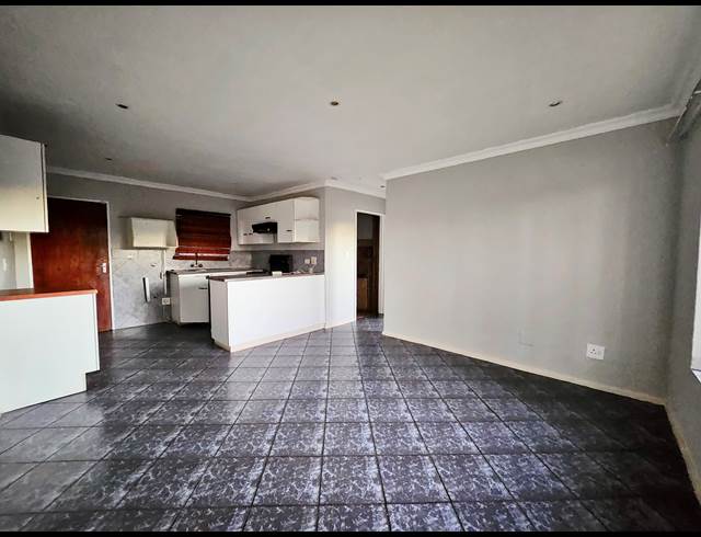 2 bed property to rent in BIRCHLEIGH