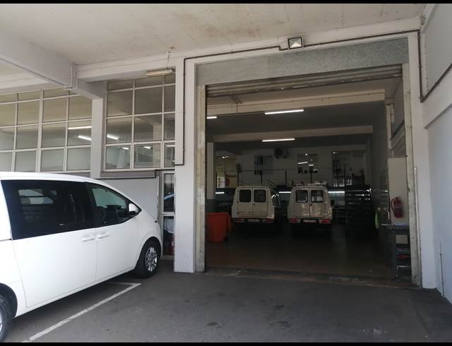 353M² WAREHOUSE TO LET IN WATERFALL