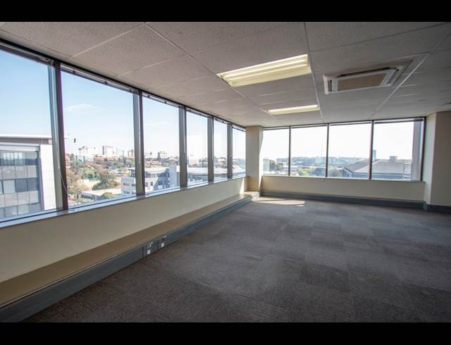 1,557M² OFFICE TO LET IN PARKTOWN