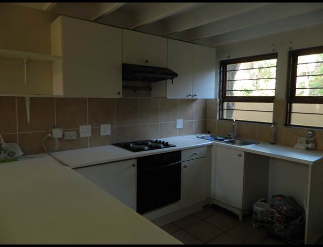 2 bed property to rent in DOUGLASDALE
