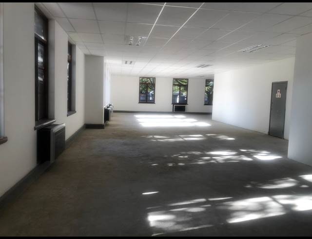 188M² OFFICE TO LET IN WIERDA VALLEY