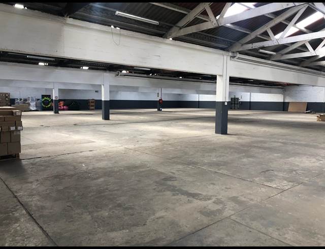 2,145M² WAREHOUSE TO LET IN EPPING INDUSTRIAL