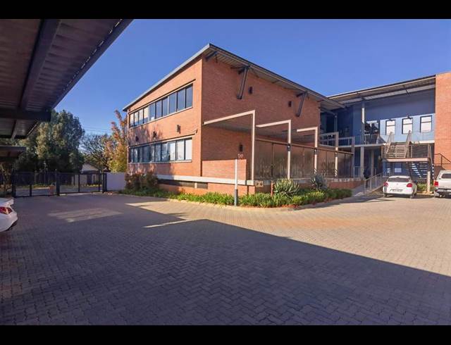 BUSINESS PROPERTY TO RENT IN LYNNWOOD