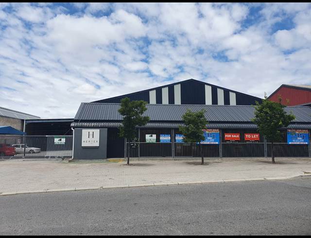 1,423M² FACTORY TO LET IN STIKLAND INDUSTRIAL
