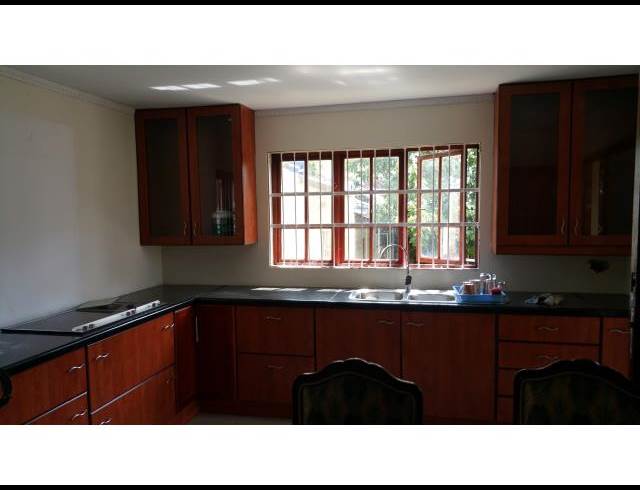 4 bed property to rent in MELVILLE