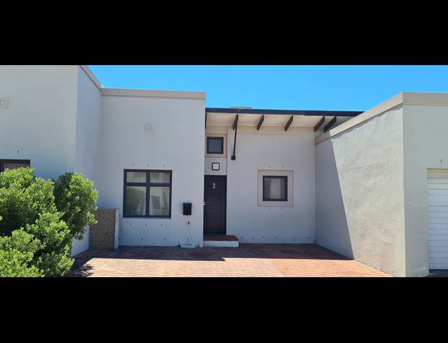 2 bed property to rent in MUIZENBERG