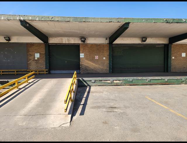 450M² WAREHOUSE TO LET IN WADEVILLE