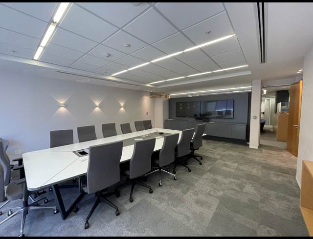 4,055M² OFFICE TO LET IN CAPE TOWN CITY CENTRE
