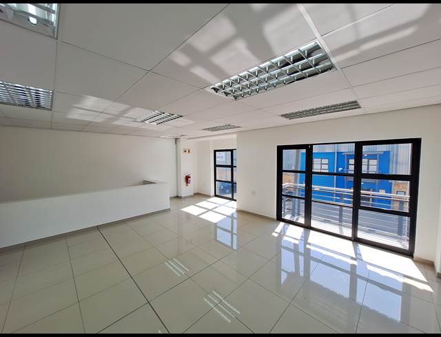 414M² WAREHOUSE TO LET IN KYA SANDS