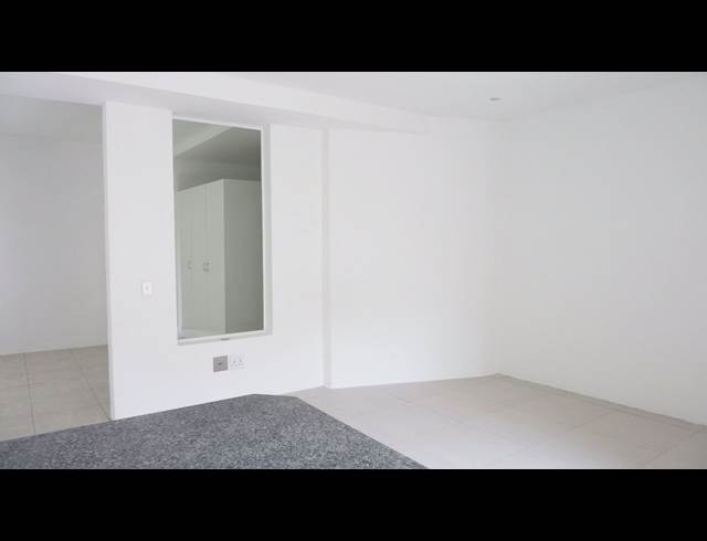 1 bed property to rent in WOODSTOCK