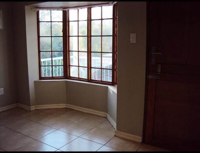 2 BEDROOM PROPERTY TO RENT IN DIE BULT