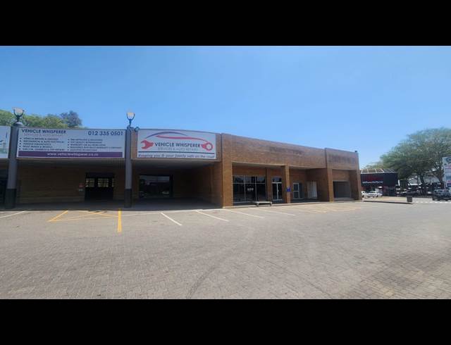 423M² OFFICE TO LET IN CAPITAL PARK